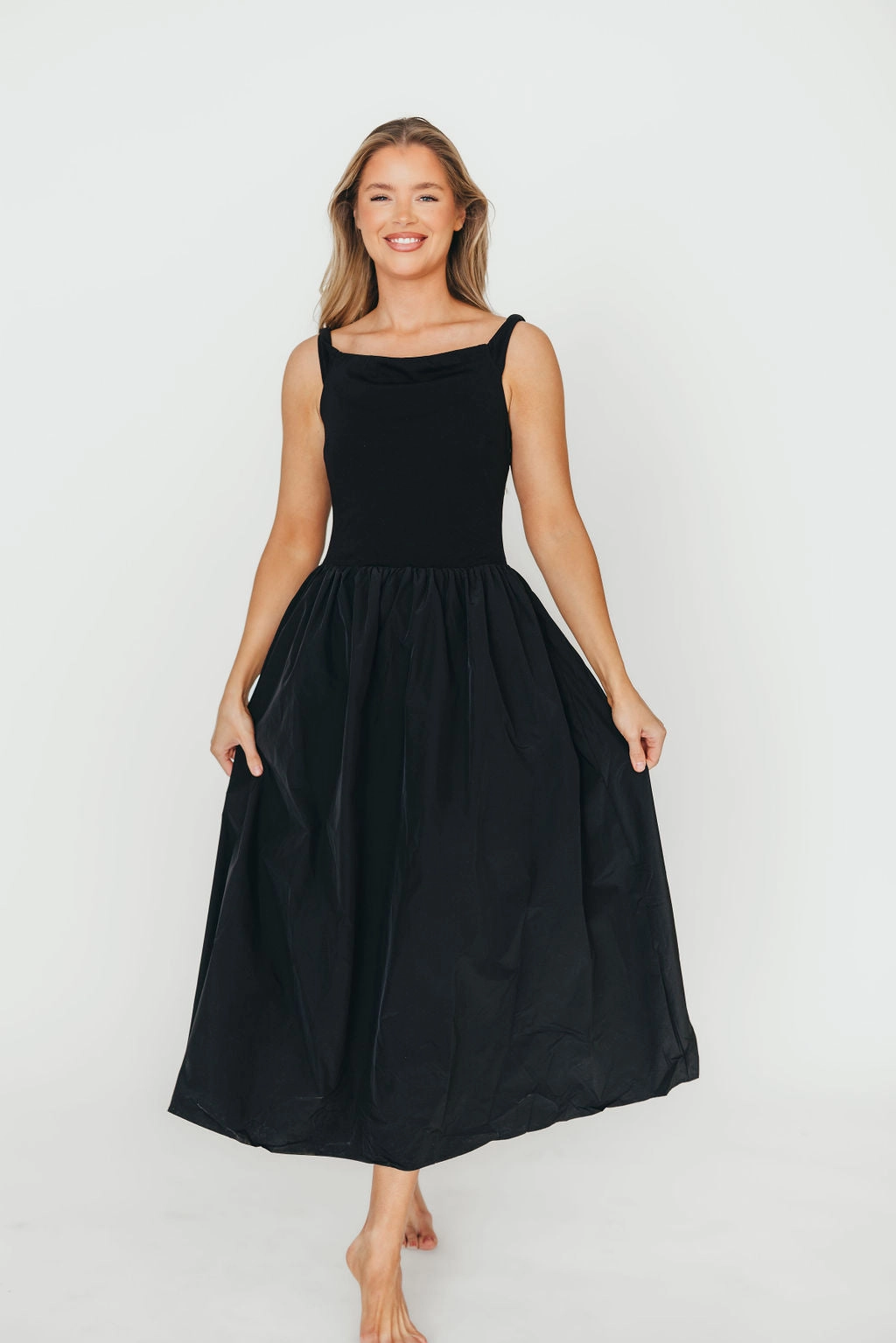 Bethany Off-Shoulder Midi Dress in Black