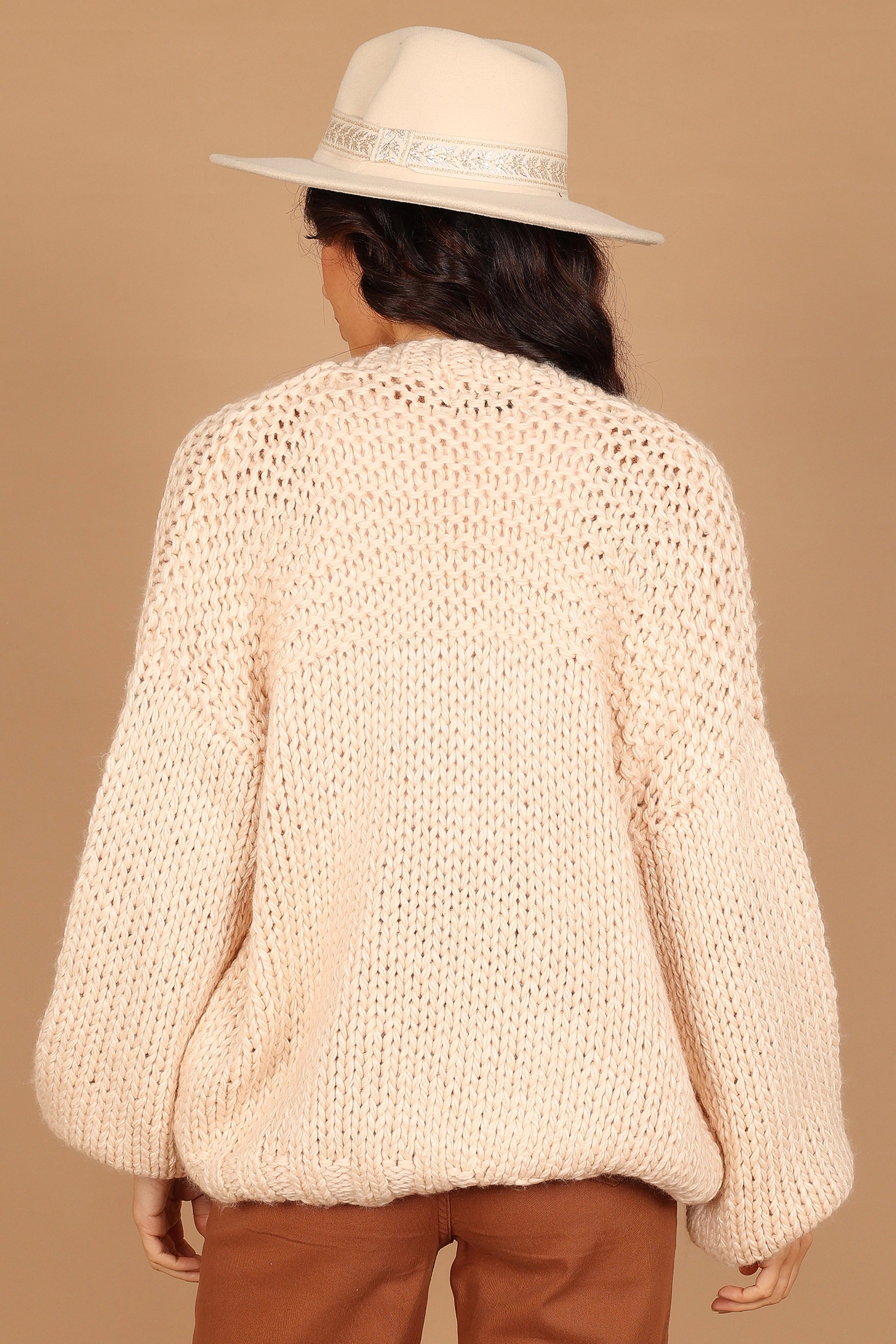 Cara Oversized Handknit Knit Sweater - Natural