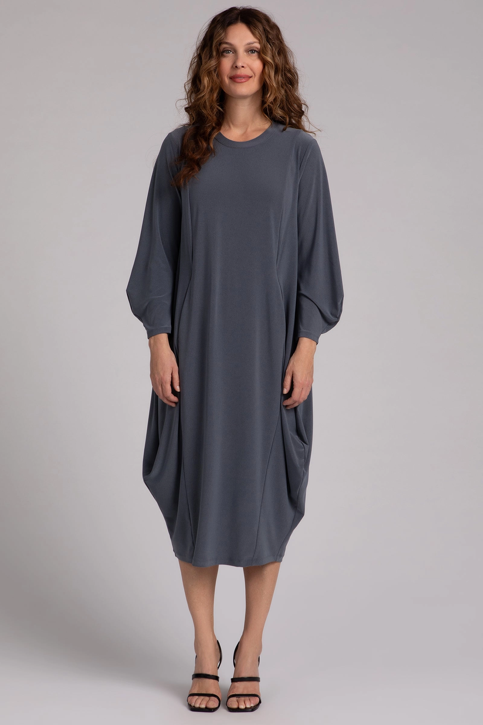 Easy Crew Neck Lantern Dress | Melange Gunmetal