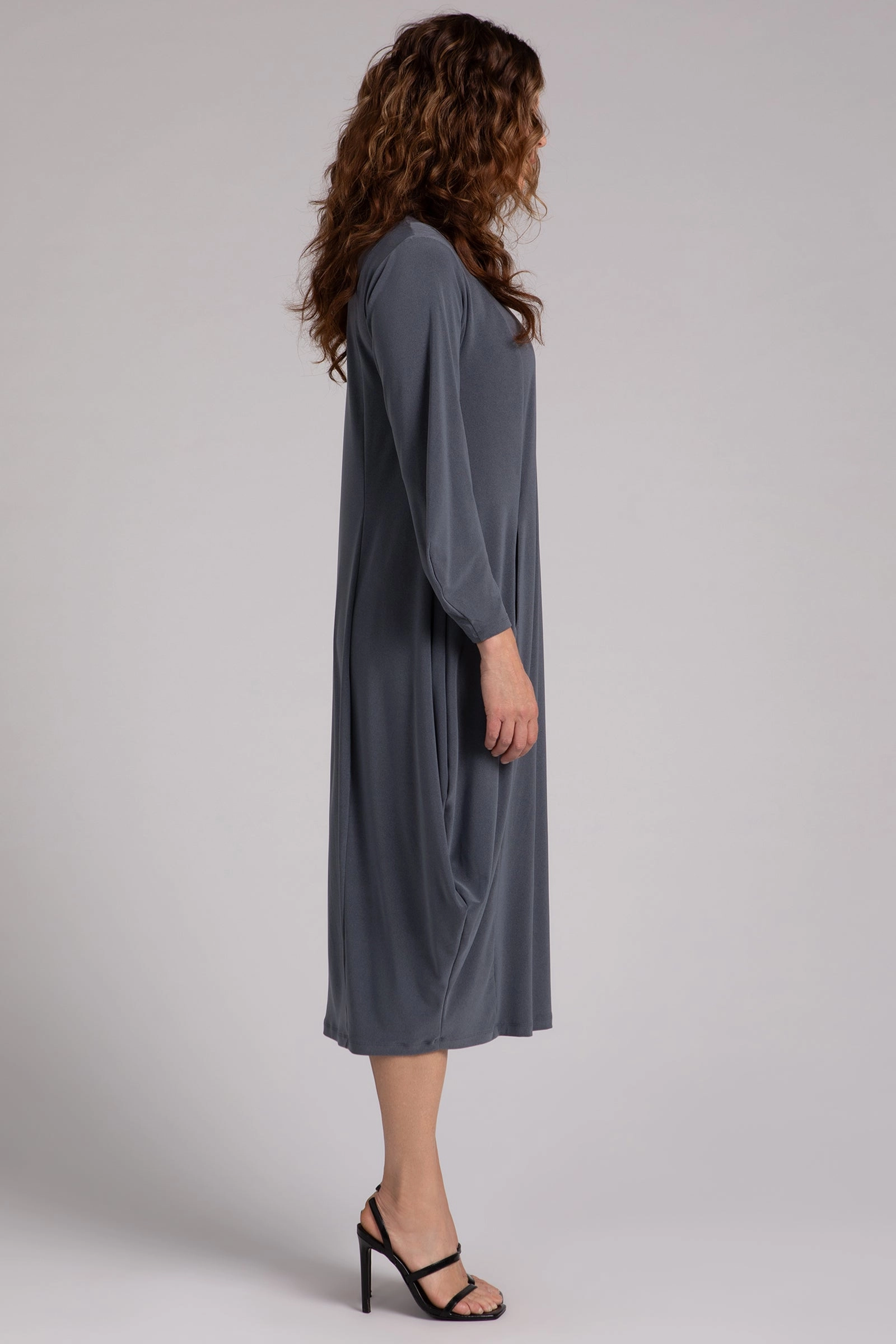 Easy Crew Neck Lantern Dress | Melange Gunmetal