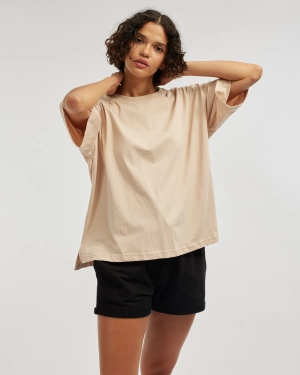 Leah Boyfriend Tee - Hummus