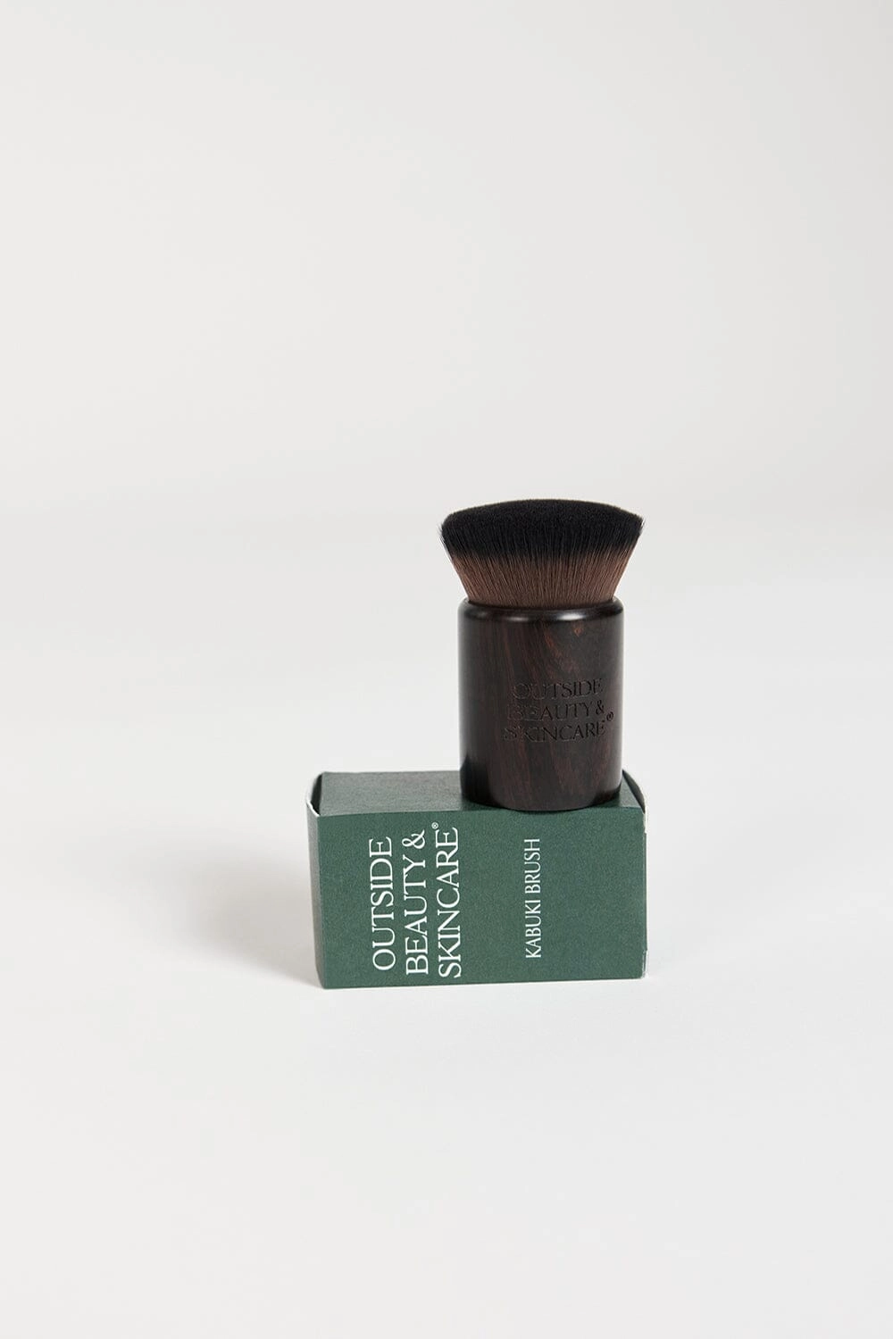 OUTSIDE BEAUTY & SKINCARE KABUKI BRUSH