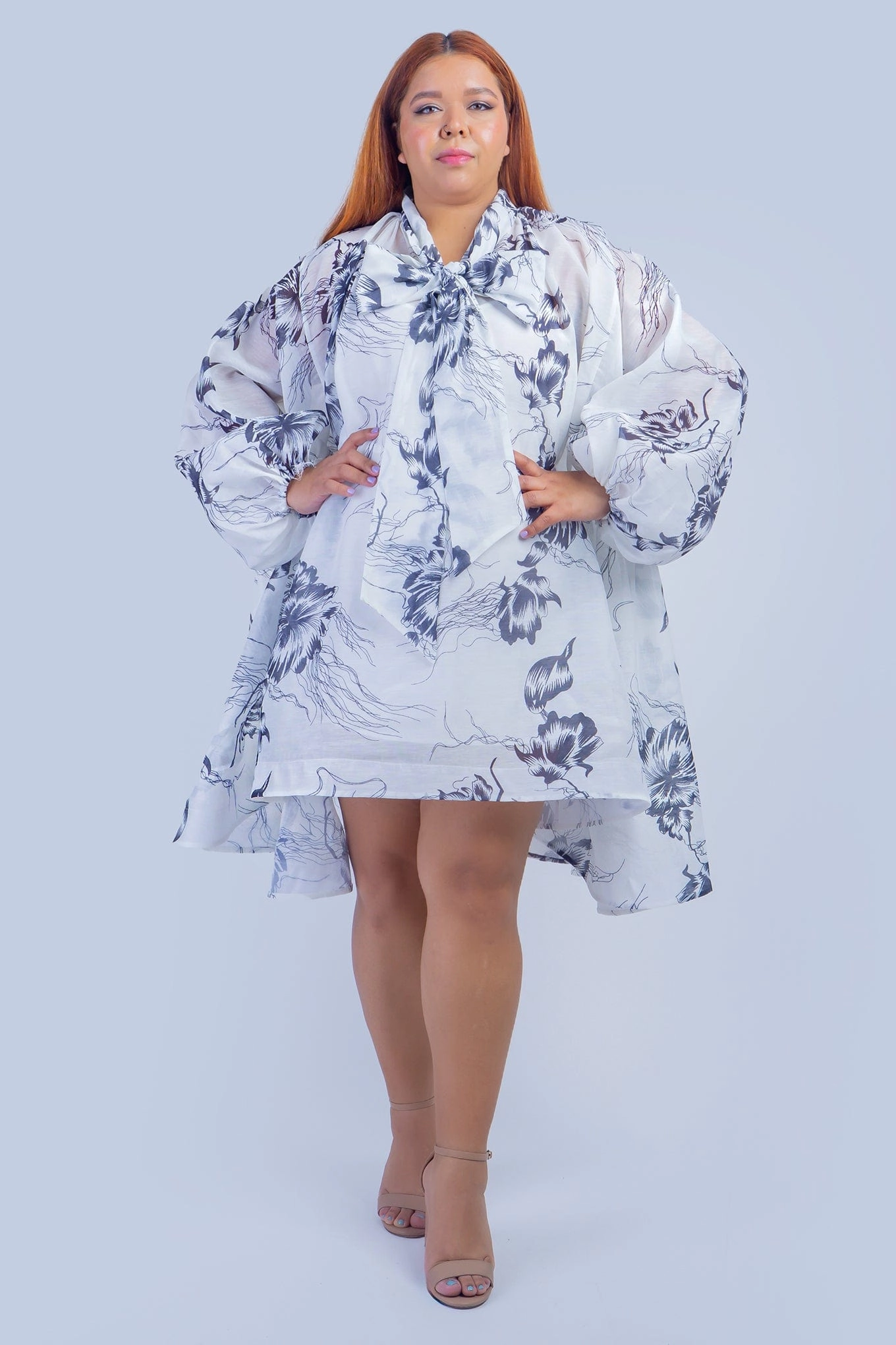 Oversize One Size White and Black Floral Dress