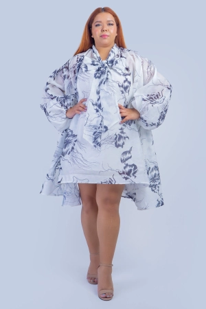 Oversize One Size White and Black Floral Dress