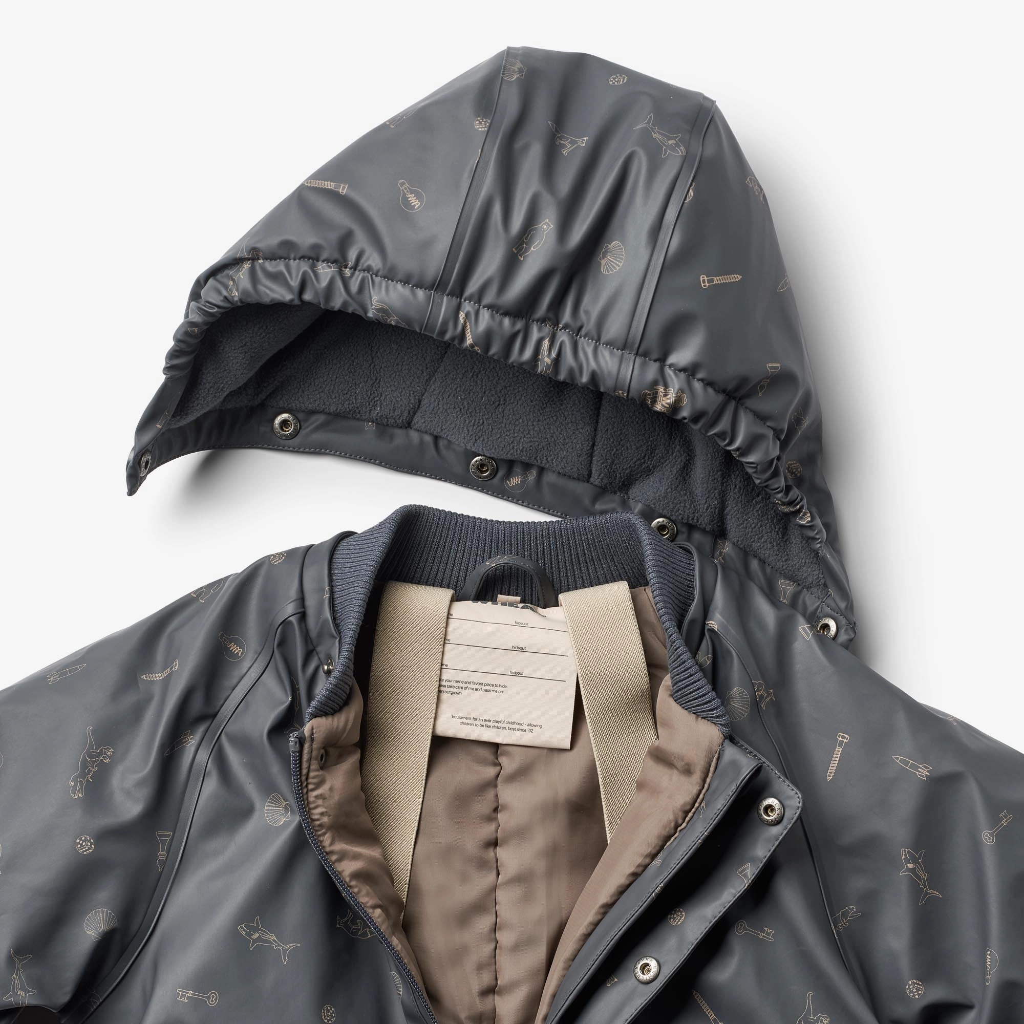 Wintersuit Ludo - ink pocket treasures