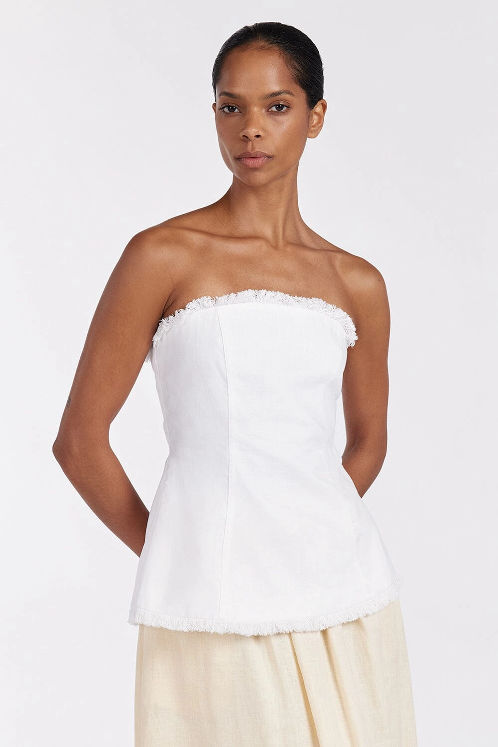 ZAHARA WHITE LINEN STRAPLESS TOP