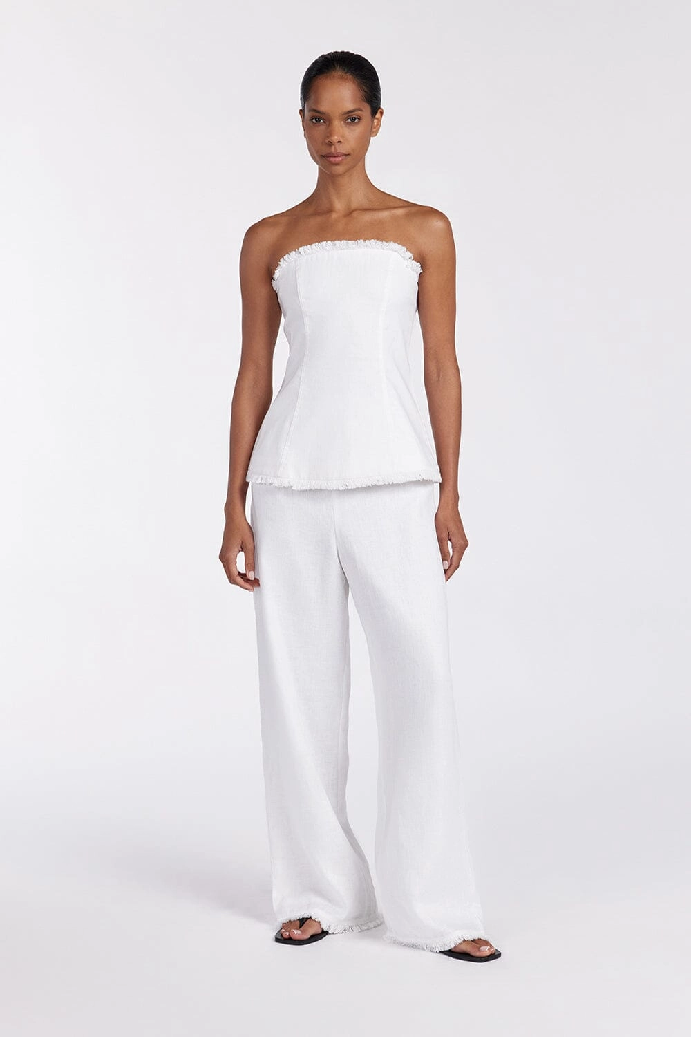 ZAHARA WHITE LINEN STRAPLESS TOP